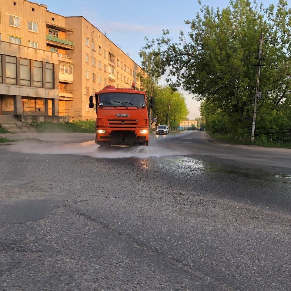 Один день из жизни коммунальных служб - Городская общественно-политическая  газета